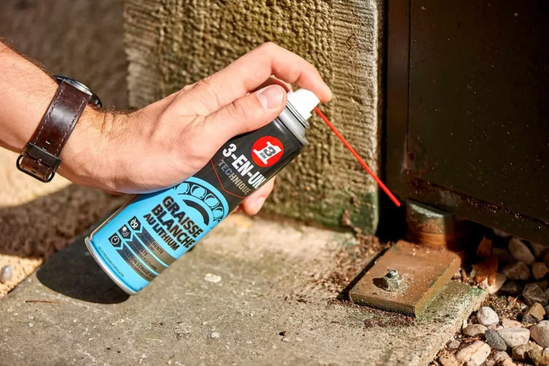 Graisse Blanche au Lithium 3-en-1 250 ml – lubrification et protection des pièces