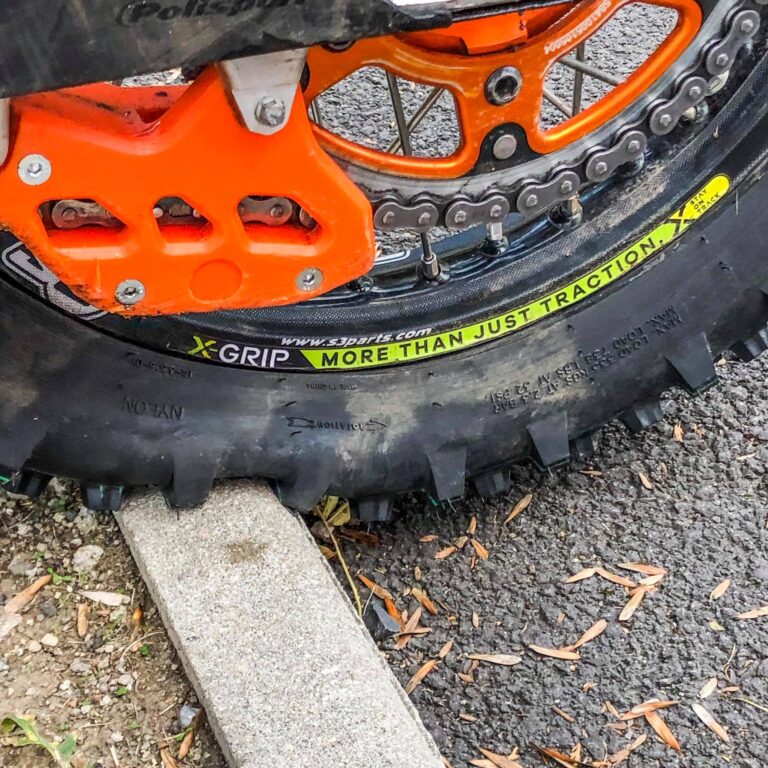 Pneumatique Motocross X-GRIP