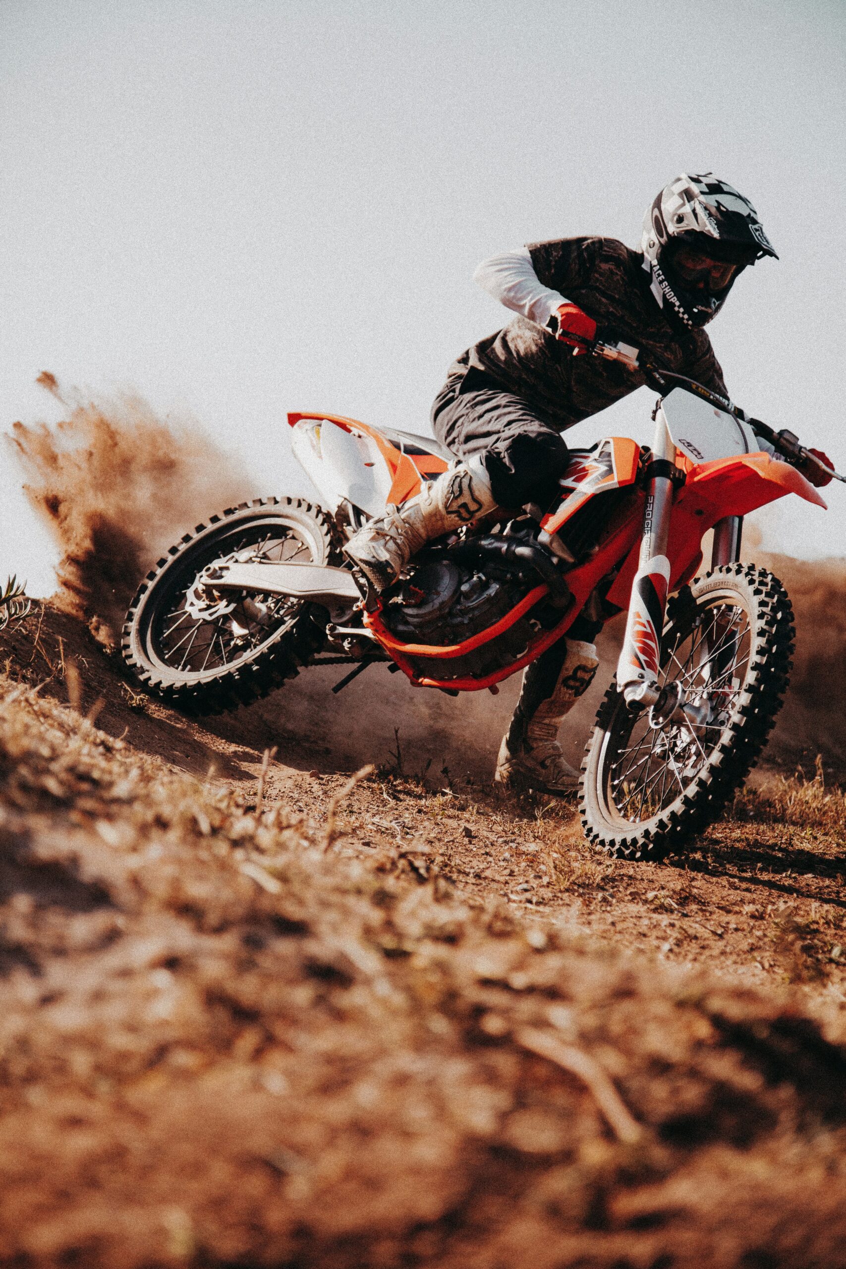 Pièces détachées pour motocross, Créations MX Factory, c'est la boutique en ligne pour vos accessoires motocross et quads