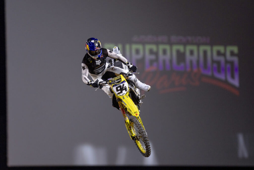 Roczen_SXParis_2023_FullSpectrum_CDS_042A1334-1024x683 - Creations Mx Factory
