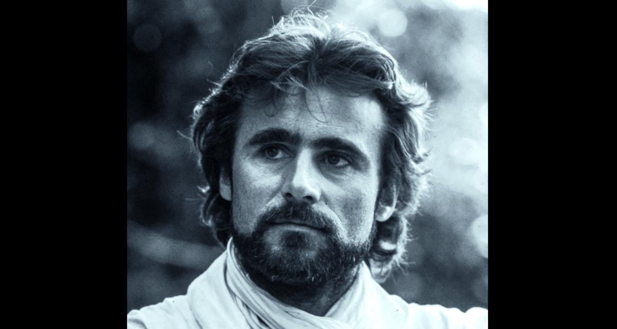 Thierry Sabine | Fondateur et visionnaire du rallye Paris-Dakar - Creations Mx Factory Thierry Sabine, motard et organisateur français à l’origine du rallye Paris-Dakar